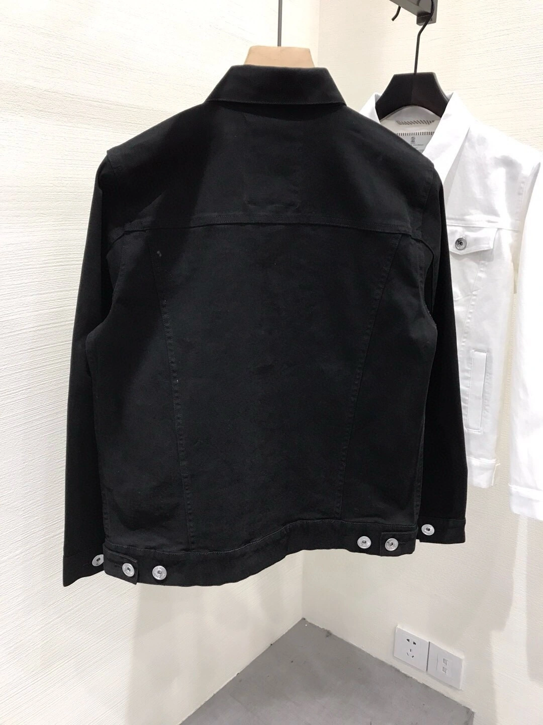 wg.luxury- 2ru9588o 2Colour item:D-F054J1822-2